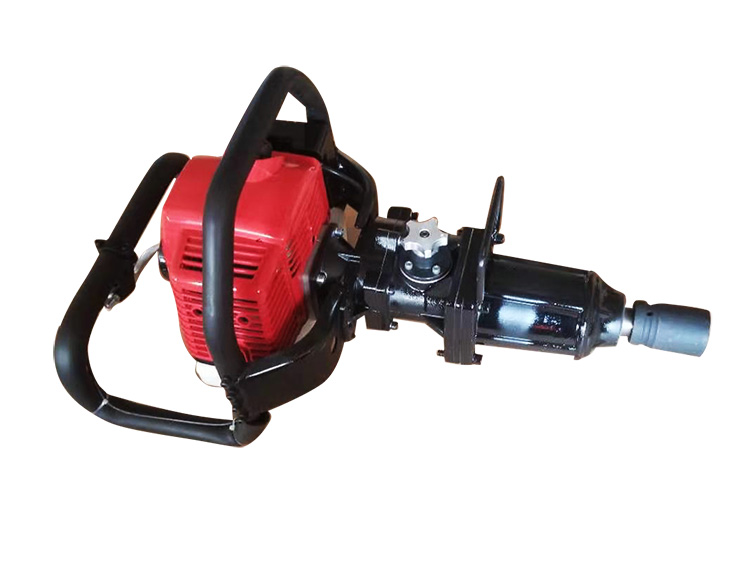 NLB-550型手(shou)提式内(nei)燃螺栓(shuān)扳手