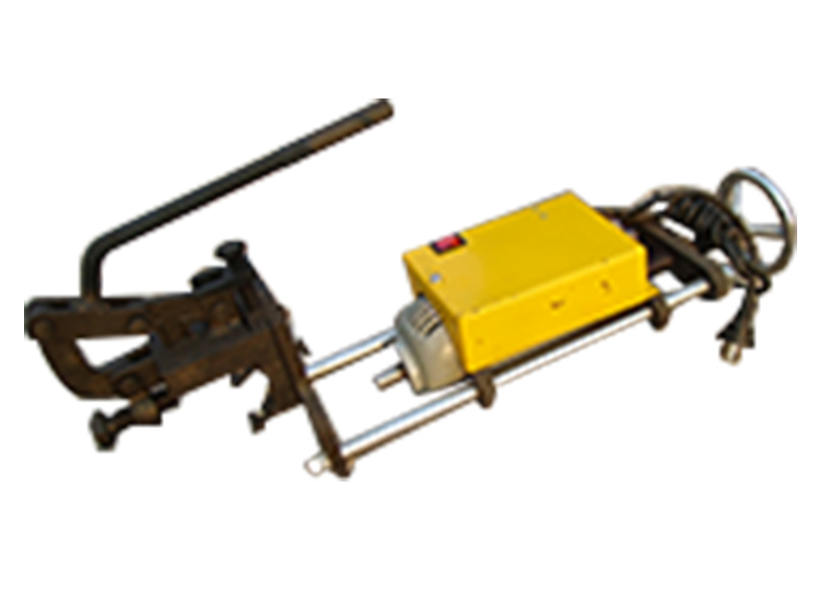 ZG-13型電動(dong)鋼軌鑽(zuàn)孔機