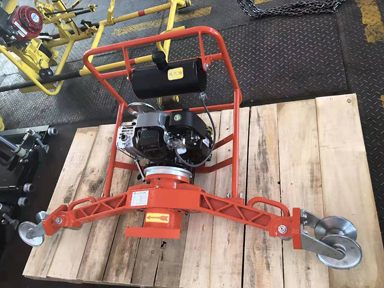 FMG-4.4型内(nèi)燃仿形打(da)磨機