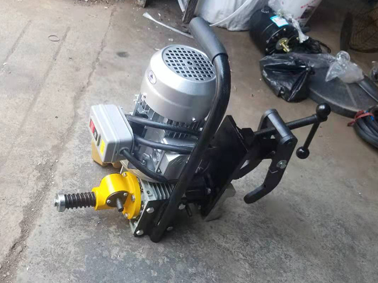 DZG-31型(xíng)電動空心鋼(gang)軌鑽孔機